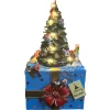 Kerstdorp>Kerstdorp boom met geschenk 11x11x21cm